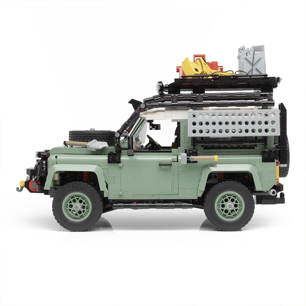 LEGO Land Rover Classic Defender 90 building set faithfully replicates the  1983 model » Gadget Flow