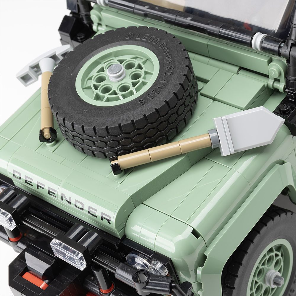 Land Rover | LEGO® Icons Land Rover Classic Defender 90 | 10317 ...