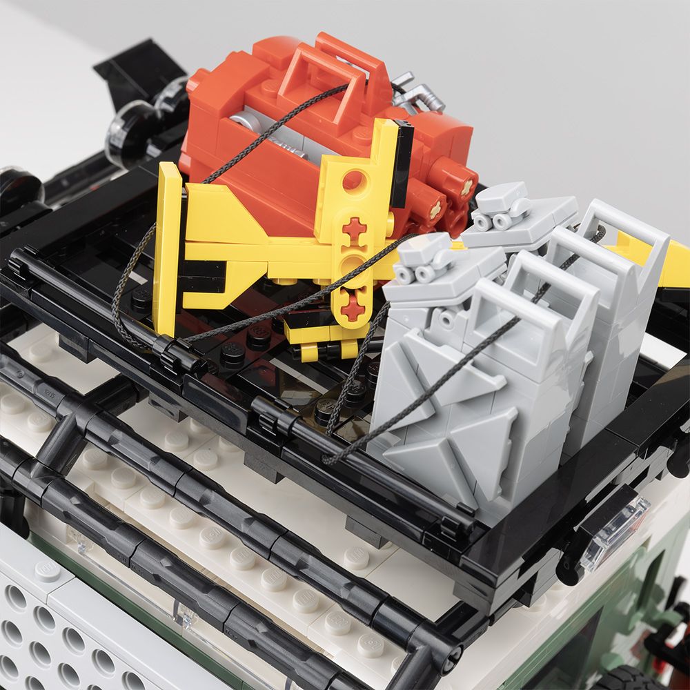 Land Rover | LEGO® Icons Land Rover Classic Defender 90 | 10317 ...