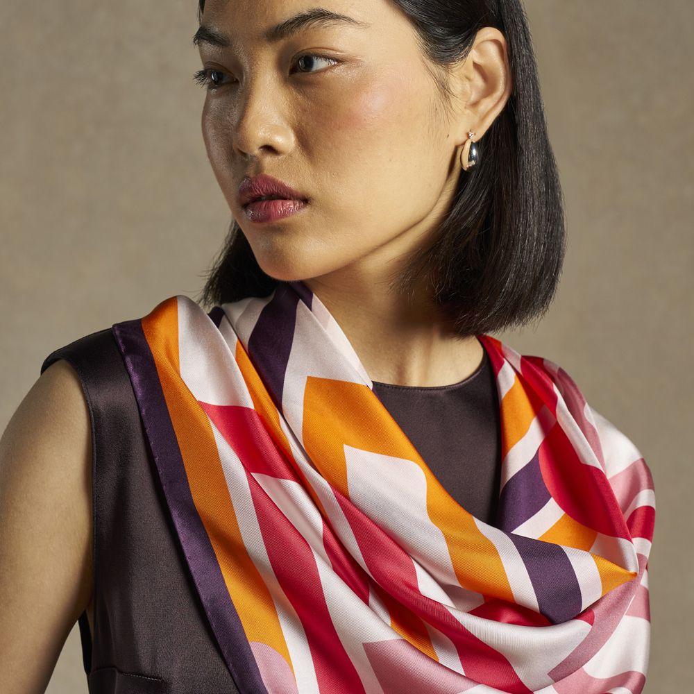 land-rover-about-town-silk-scarf-the-london-collection-by-range-rover