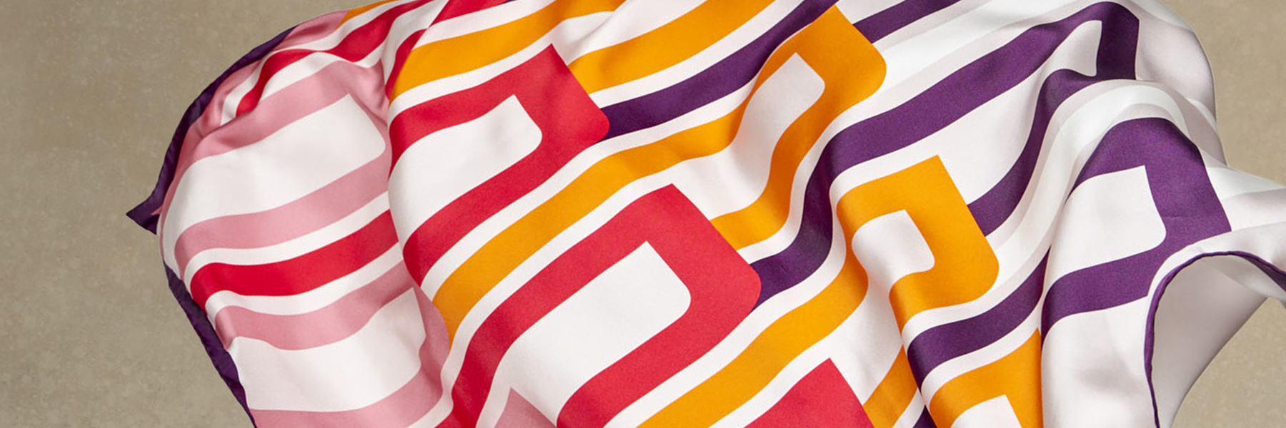 Range Rover London Collection - Category Banner. Featuring close-up of the About Town Silk Scarf